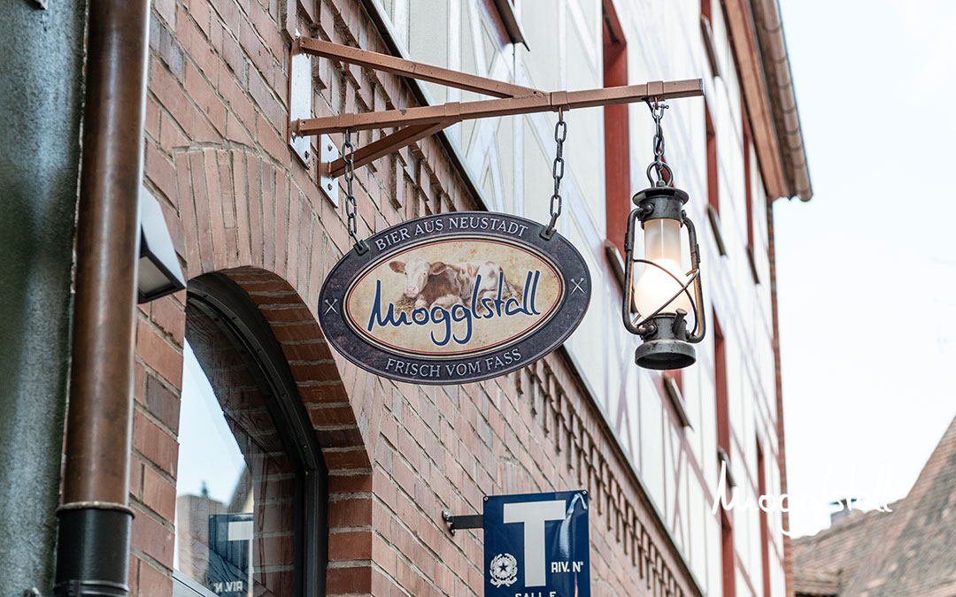 Hotel Nachtquartier Neustadt a.d. Aisch - Mittagessen im Mogglstall - Fassade